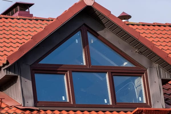 Giebelfenster als Dreiecksfenster