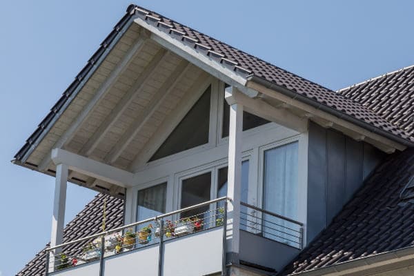 Kosten werden für Giebelfenster als Dreieck berechnet