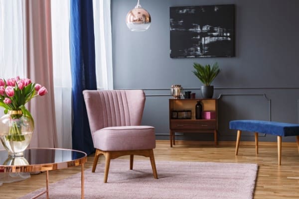 Wohnzimmer in warmer Umgebung