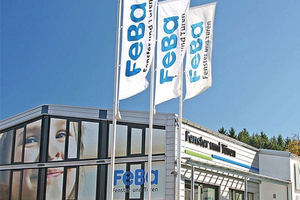 FeBa bringt weitere Diensleitungen wie zum Beispiel die Austellungsfläche "Kompetenzzentrum" und die hauseigene Logistik.