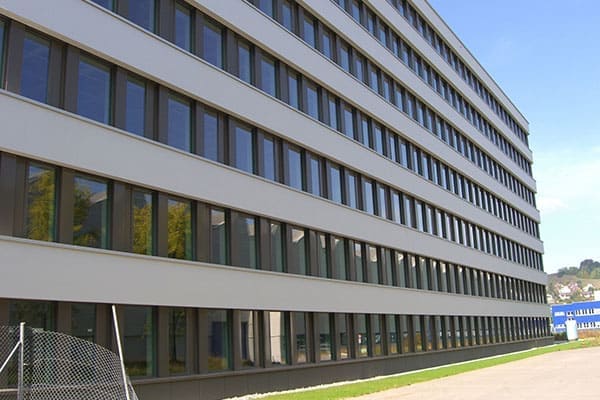 Dreh-Kipp-Fenster aus Aluminium Dreh-Kipp-Fenster aus Aluminium