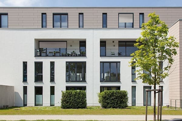 Alu-Kunststoff oder Aluminium Drehfenster