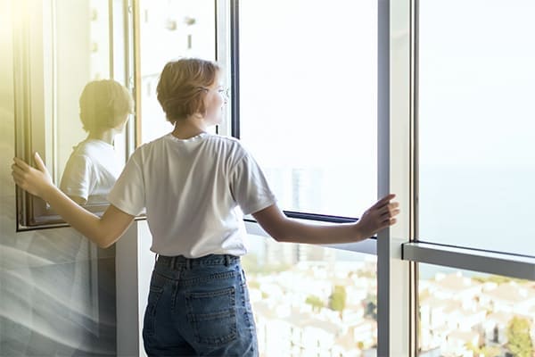 Dreiflügeliges Fenster mit Ober- und Unterlicht
