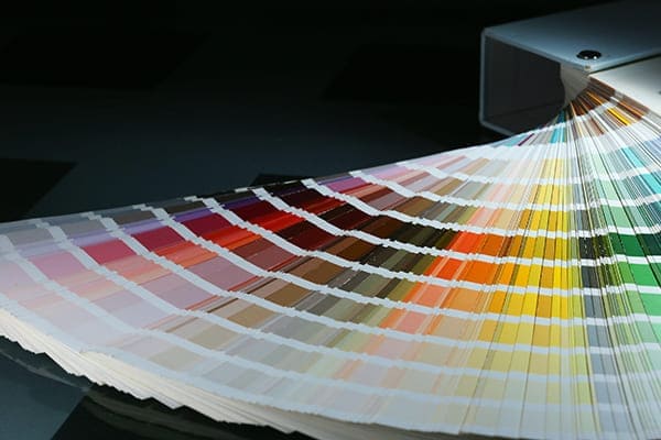 Farben für Fenster mit Oberlicht.