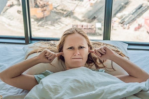 Schallschutzfenster schützen vor Lärm.