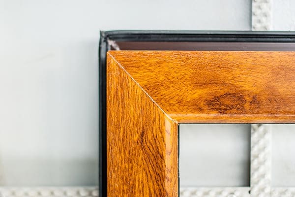 Kunststofffensterrahmen mit Holzoptik. Kunststofffensterrahmen mit Holzoptik.