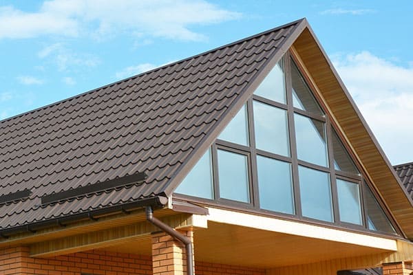 Vertikale Schwingflügelfenster