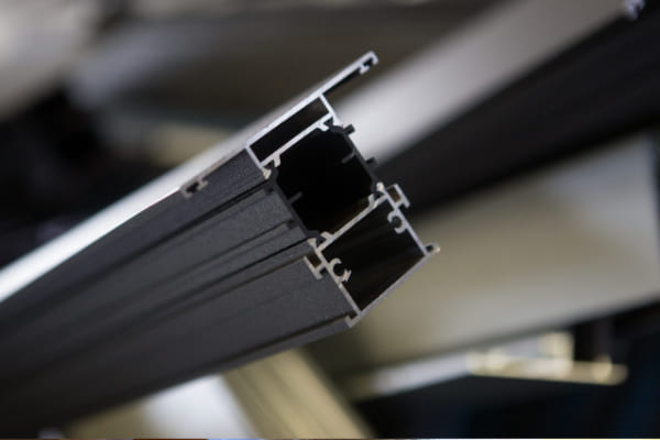 Holz oder Aluminium: Welches Material für Ihre Fenster